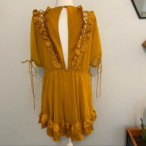 NWOT ASOS Design Mustard Yellow Mini V-Neck Ruffle Dress 12 - Picture 4 of 15